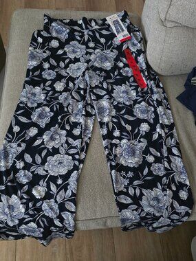 NWT Three Dots NAVY Wide-Leg Long Palazzo Pants flowers M